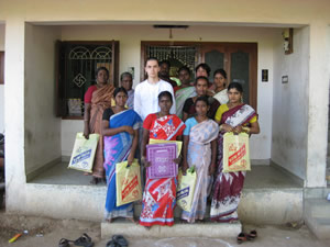 Вот женщины, которых приглсил мистер Картикея.