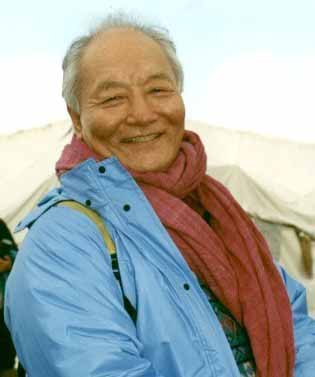 Посмотрите, какая у него потрясающая улыбка!