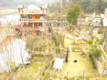 Ашрам строится