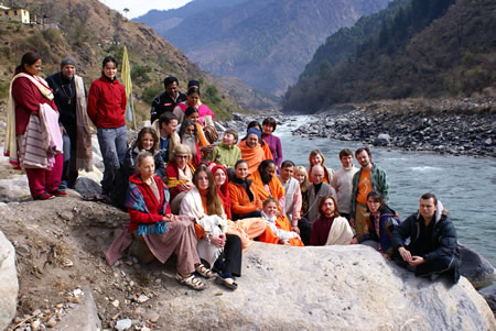 На берегу Ганги. С видом в сторону истока.